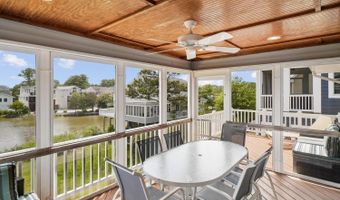 214 2ND St, Bethany Beach, DE 19930