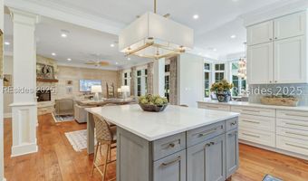 5 Berkeley Ct, Bluffton, SC 29910