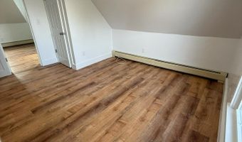21 B Pleasant St 8, Barnstable, MA 02630