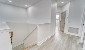 5718 SEA TURTLE Pl, Apollo Beach, FL 33572