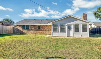 2308 N Flamingo Ln, Altus, OK 73521
