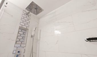 12 VAN DORN 405, Alexandria, VA 22304
