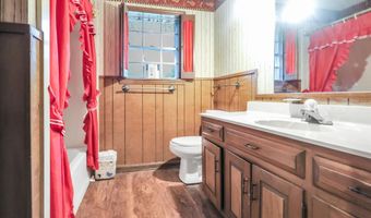 2047 ELAINE Cir, Arkadelphia, AR 71923