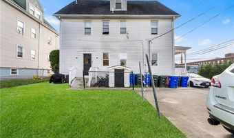 2 Chilton St, Bristol, RI 02809