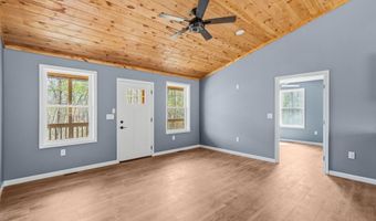 5 PIN OAK Ln, Basye, VA 22810