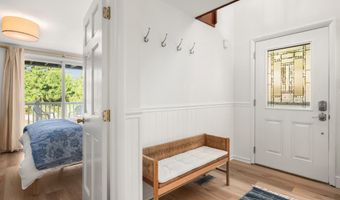 5 W 4TH St, Barnegat Light, NJ 08006