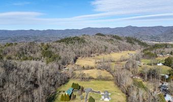 172 Eden Acres Dr, Andrews, NC 28901