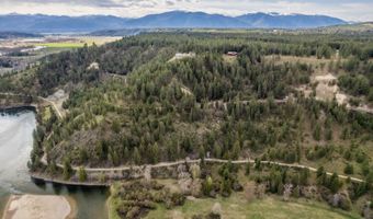 935 French Point Dr, Bonners Ferry, ID 83805