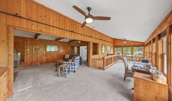 1052 Lakeside Dr E, Alloway, NJ 07422