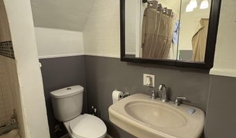 302 S 2nd St, Albert City, IA 50510