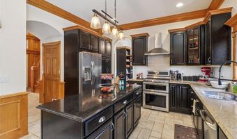 1019 11th Ave SE, Altoona, IA 50009