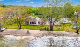 1 Mayhew Tpke, Bridgewater, NH 03222