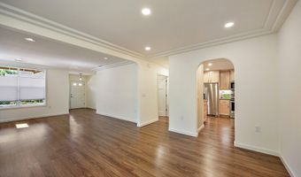815 Boulder Creek Ln, Ashland, OR 97520