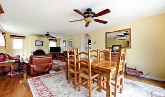88 Central Ave, Amityville, NY 11701