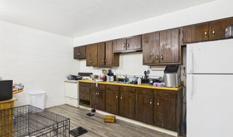 18 S 5Th St, Albia, IA 52531