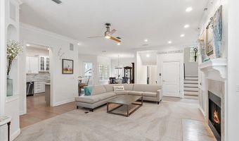 53 OCEANSIDE Dr, Atlantic Beach, FL 32233