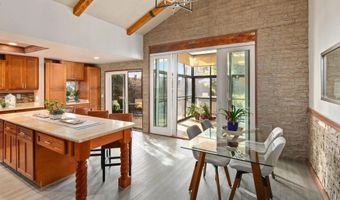 6433 La Paloma St, Carlsbad, CA 92009