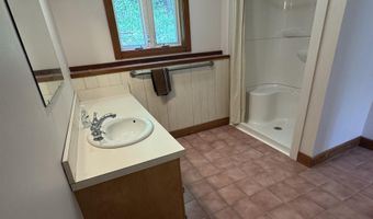 221 Plateau Rd, Calais, VT 05650