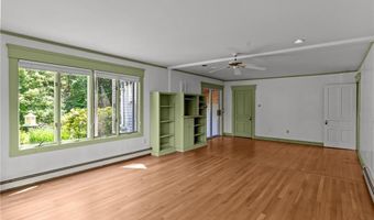 10 Liberty Rd, Exeter, RI 02822