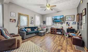 5869 Beechwood Ave, Alliance, OH 44601