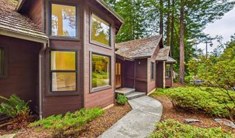 1195 Diamond Dr, Arcata, CA 95521