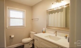 196 Avalon Dr, Athens, GA 30606