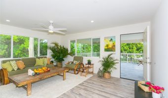 437 Kawailoa Rd, Kailua, HI 96734