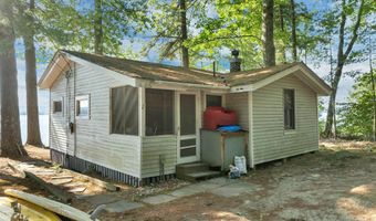 2 S Kenney Shr, Wolfeboro, NH 03894