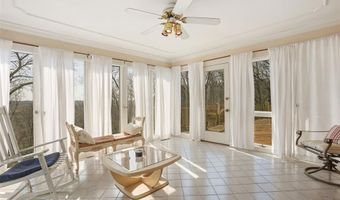 6 River Bluff Ct, Augusta, MO 63332