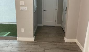 3855 S MCQUEEN Rd 21, Chandler, AZ 85286