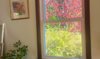 91 Sunny Acres Rd, Brattleboro, VT 05301