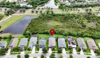7020 OLD BENTON Dr, Apollo Beach, FL 33572