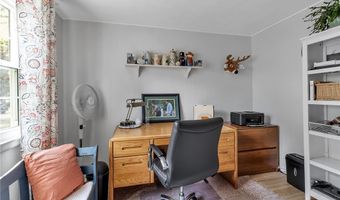 75 Jordan Rd, Amherst, NY 14221