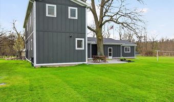 6410 W Madison Rd, Alma, MI 48801