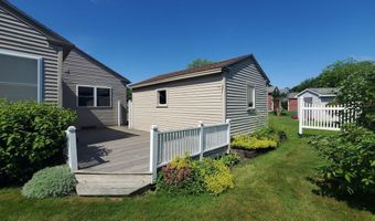 9 Wood St, Bangor, ME 04401
