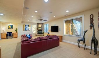 8905 N PINE HOLLOW Dr, Cedar Hills, UT 84062