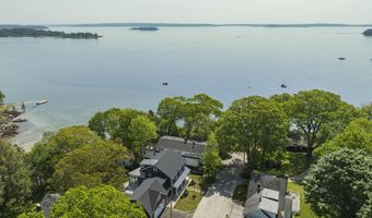 24 Amerescoggin Rd, Falmouth, ME 04105