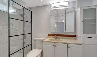 2905 Point East Dr L514, Aventura, FL 33160
