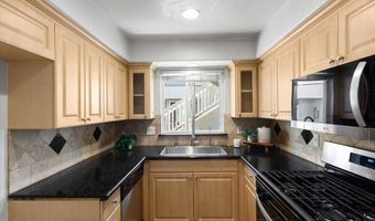 3909 Monroe Ave 101, San Diego, CA 92116