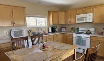 2405 S Lower Boulder Rd, Boulder, UT 84716