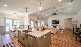 1902 Pebblewood E, Adel, GA 31620