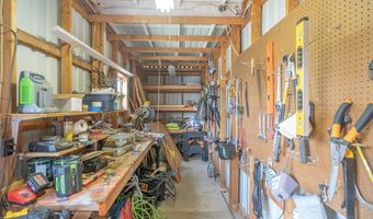 1201 NW 8th Pl, Andrews, TX 79714
