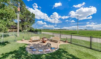 102 N Finch Ct, Andale, KS 67001