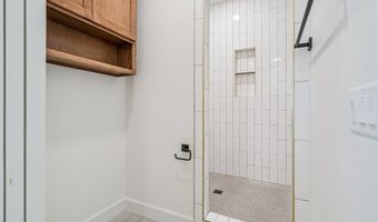 8809 E Covell Rd, Arcadia, OK 73007