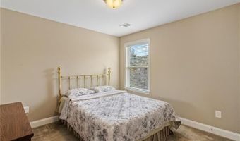 341 Spotted Ridge Cir, Woodstock, GA 30188