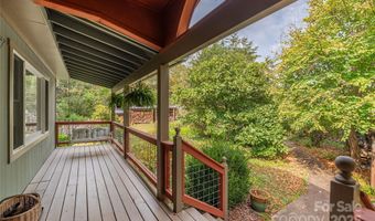 17 Red Oak Ln, Alexander, NC 28701