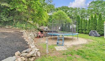 23 Blissdale Ave, Cumberland, RI 02864