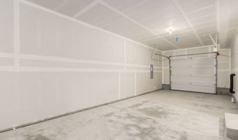 18933 SW Hazelwood Ln L-9, Beaverton, OR 97078