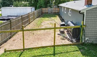 253 Station St, Coventry, RI 02816