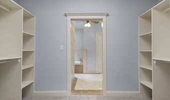 4051 Whitney Ln, Benton, AR 72019